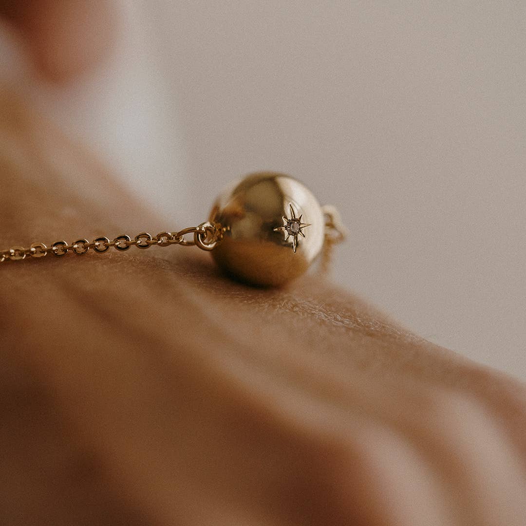 Bola-armband med lyckostjärna