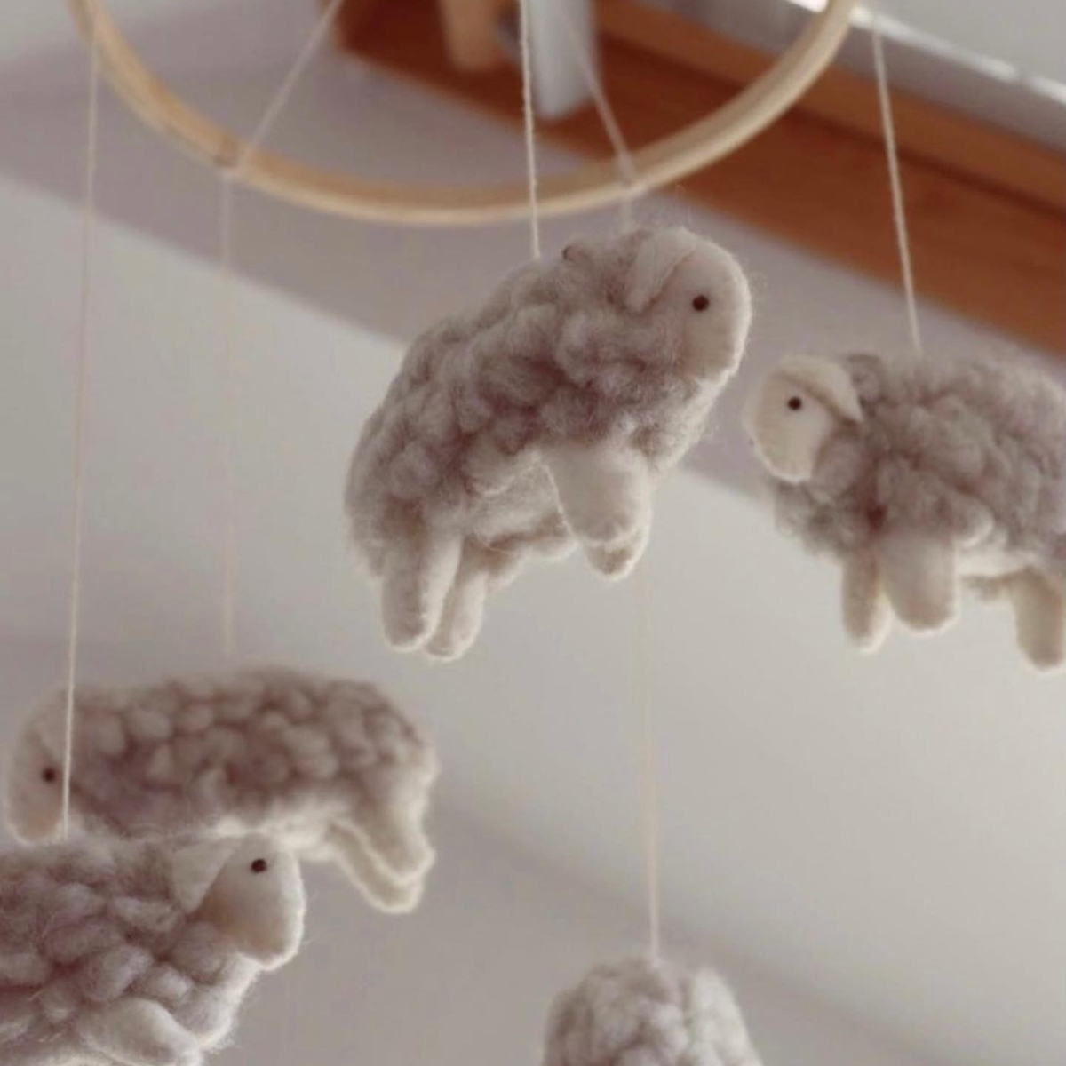 Mobile - Counting Sheep