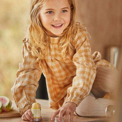 Glade kinder - stick til beskyttelse i kulde