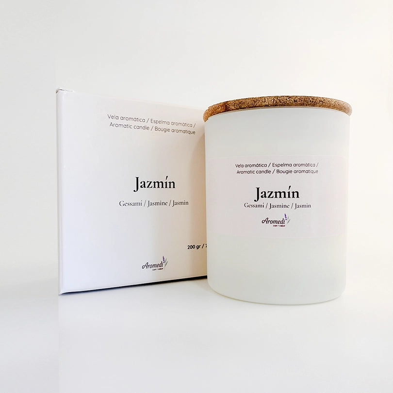 Soy wax scented candle with natural essential oils