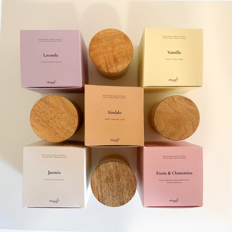 Soy wax scented candle with natural essential oils