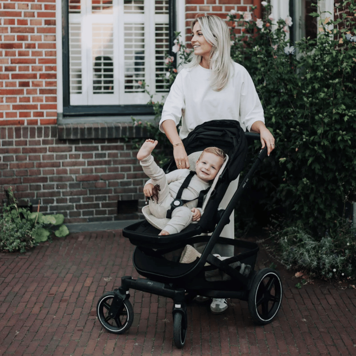 Inlägg till bilbarnstol och barnvagn i 100 % merinoull